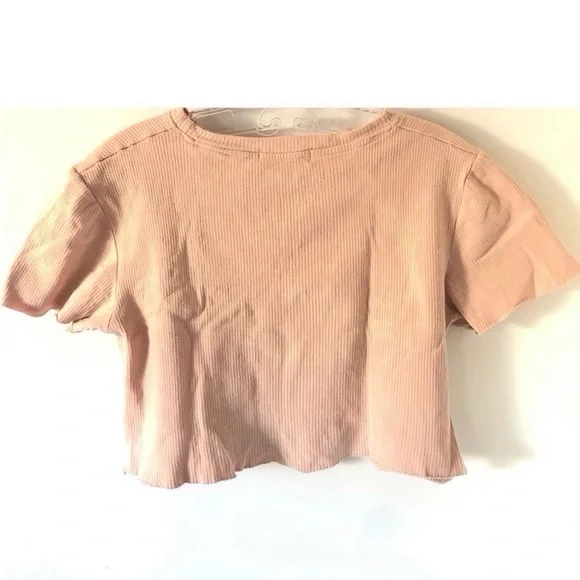 Pink Ribbed Crop Top - Picture 3 of 5